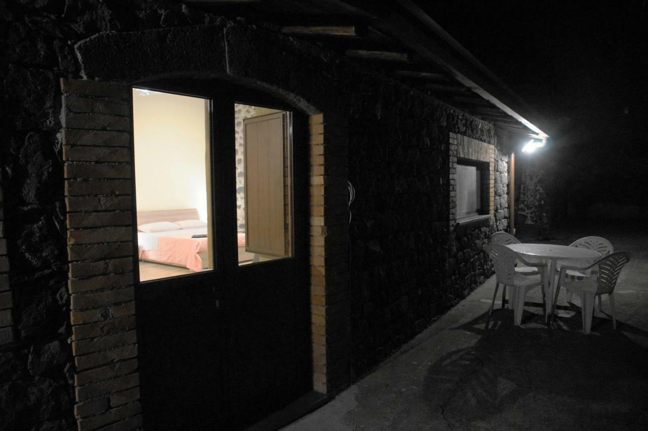 Etna Paradise Locazioni Brevi Villa Ragalna Exterior foto